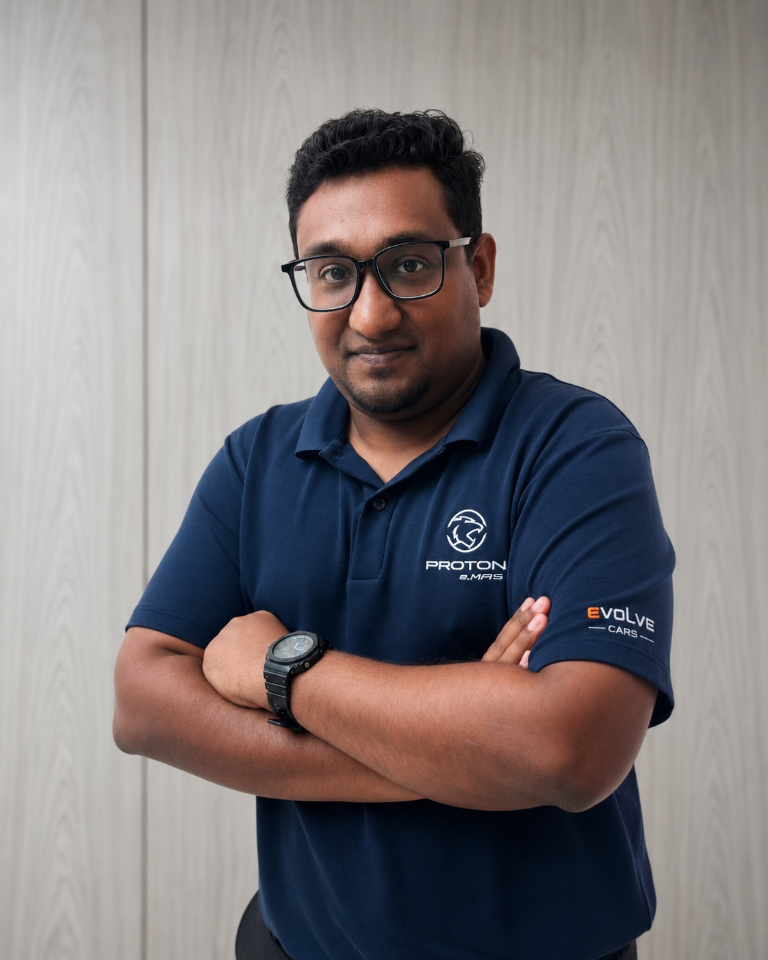 Vihgnesh, EV Sales Executive at Proton e.MAS by Evolve Cars